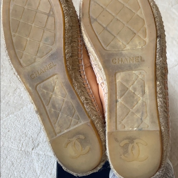 CHAMPAGNE PINK CHANEL ESPADRILLES - Picture 8 of 8
